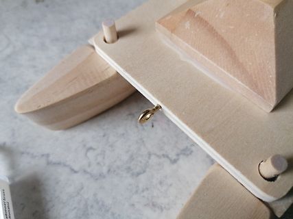 Holzkonstruktion mit Metallring