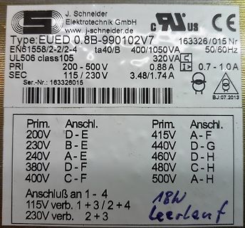 Typenschild eines Transformators