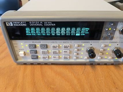 Hewlett Packard 53131A Frequenzzähler