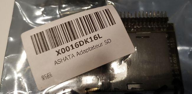 SD-Karten-Adapter in Plastikverpackung
