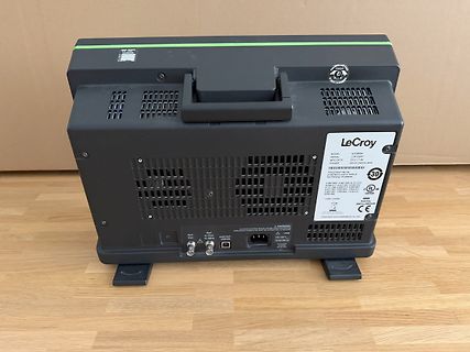 Rückseite eines LeCroy Oszilloskops