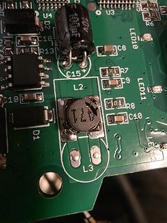 Nahaufnahme einer Leiterplatte mit elektronischen Bauteilen