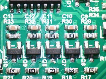 Makroaufnahme einer Leiterplatte mit SMD-Bauteilen