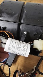 Elektrolytkondensator und Gehäuseteile