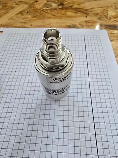 BNC-Isolationsadapter von Huber+Suhner