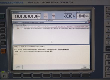 Display eines Rohde & Schwarz SMU 200A Signalgenerators