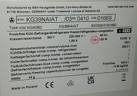 Typenschild eines Kühlschranks