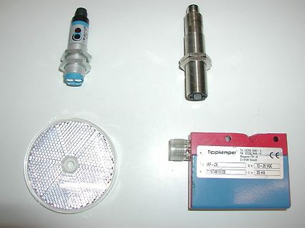 Industrielle Sensoren und ein Tippkemper IRF-2X Modul