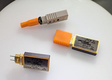 Drei optische Transceiver von Spectrum Control