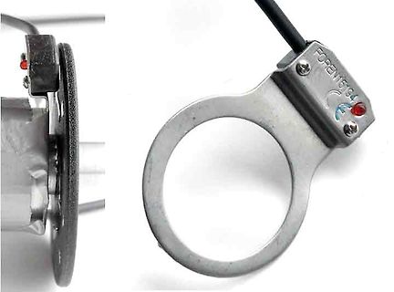 Elektronisches Bauteil mit Ring und Kabel