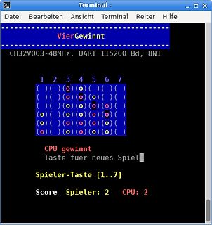 Terminal-Fenster mit VierGewinnt-Spiel