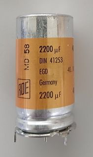 Elektrolytkondensator ROE