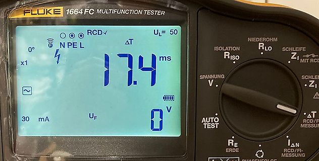 Display eines Fluke 1664 FC Multifunction Testers
