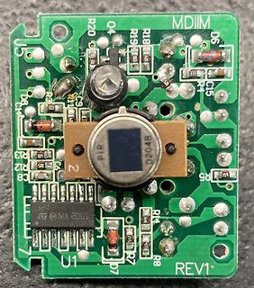 Bestückte Leiterplatte mit PIR-Sensor