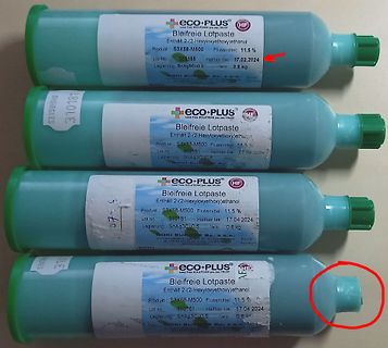 Vier Tuben bleifreie Lotpaste