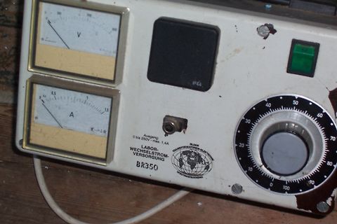Labor-Wechselstrom-Versorgung BR350