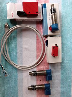 Leuze Sensoren und Kabel