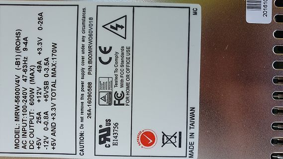 Typenschild eines Netzteils