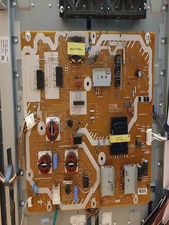 Foto einer Leiterplatte eines Netzteils