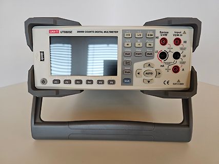 UNI-T UT8805E Digitalmultimeter