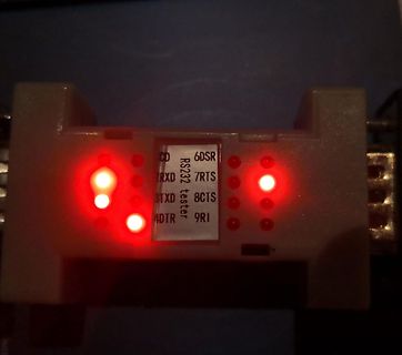 RS232 Tester mit leuchtenden LEDs