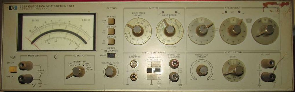 Hewlett Packard 339A Distortion Measurement Set