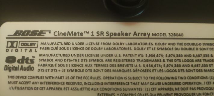 Bose CineMate 1 SR Speaker Array Typenschild