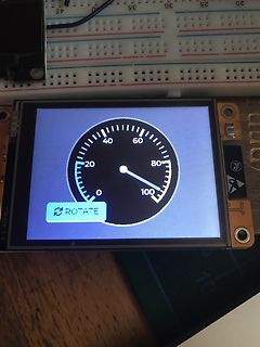 Display mit analoger Anzeige auf Breadboard