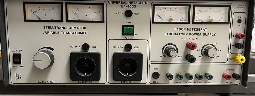 Labornetzgerät Universal Netzgerät EA-4000