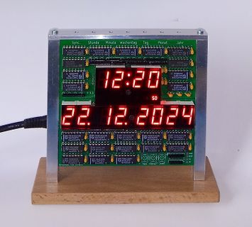 Digitale LED-Uhr auf Leiterplatte