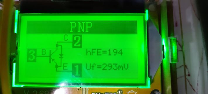 Display eines Transistorprüfers