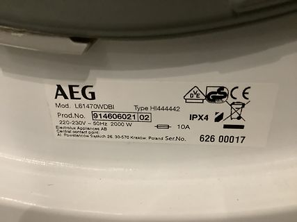 Typenschild eines AEG Geräts