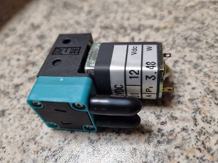 Elektromagnetisches Relais