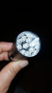 Vorderansicht einer LED-Taschenlampe