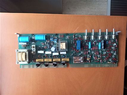 Bestückte Leiterplatte eines Netzteils