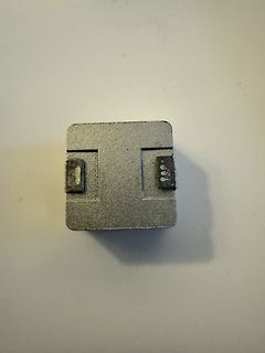 Metallisches Bauteil oder Gehäuse