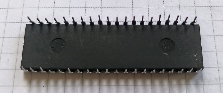 Integrierter Schaltkreis in DIP-Gehäuse