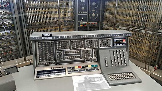 IBM 705 Electronic Data Processing Machine