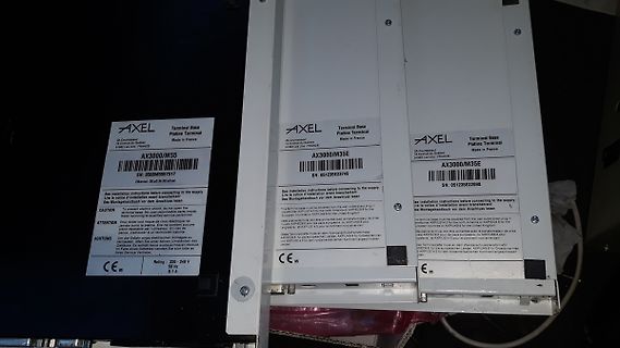 Drei AXEL Platine Terminal Module