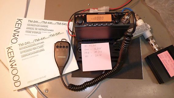 Kenwood Funkgerät mit Handmikrofon und Anleitung