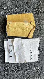 Verpackung von Papier und Kunststoff