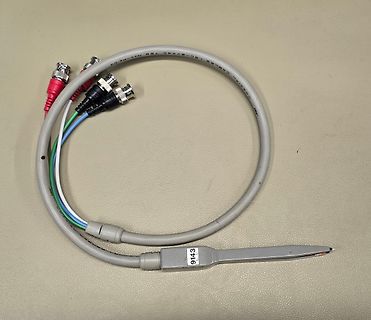 Koaxialkabel mit BNC-Steckern und Messspitze