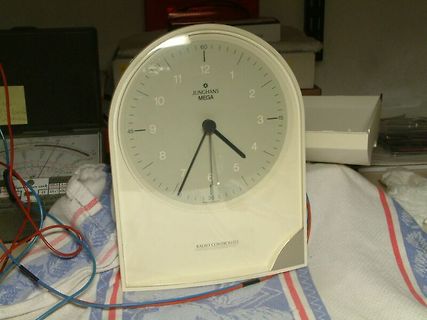 Junghans Mega Funkuhr
