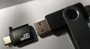 USB 3.0 Adapter und Stecker
