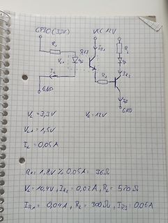 Handgezeichneter Schaltplan mit Berechnungen