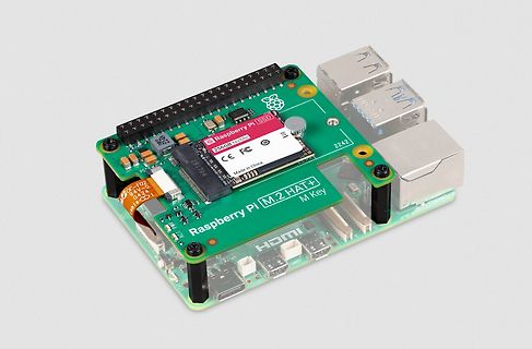 Raspberry Pi mit M.2 HAT+ und SSD