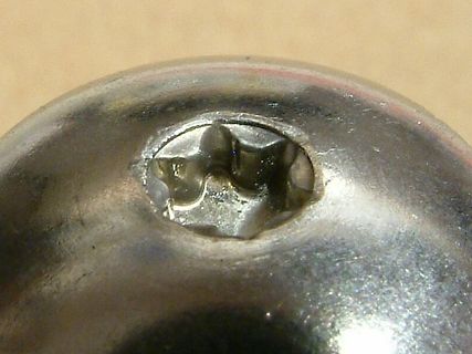 Nahaufnahme einer Torx-Schraube