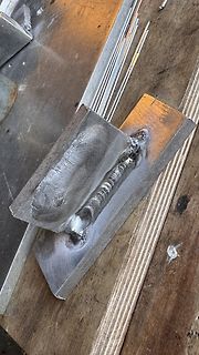 Schweißnaht an Metallprofilen