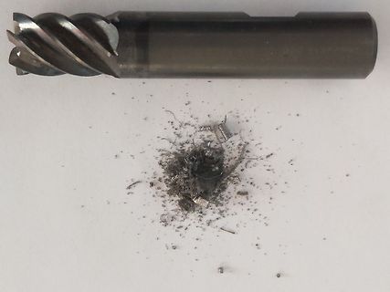 Fräser und Metallspäne