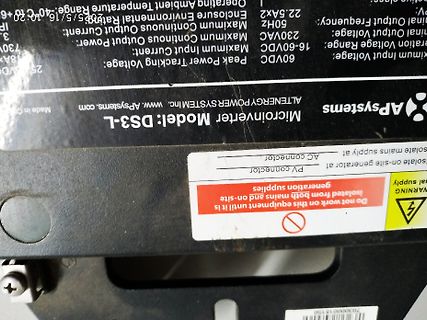 Typenschild eines Mikroinverters